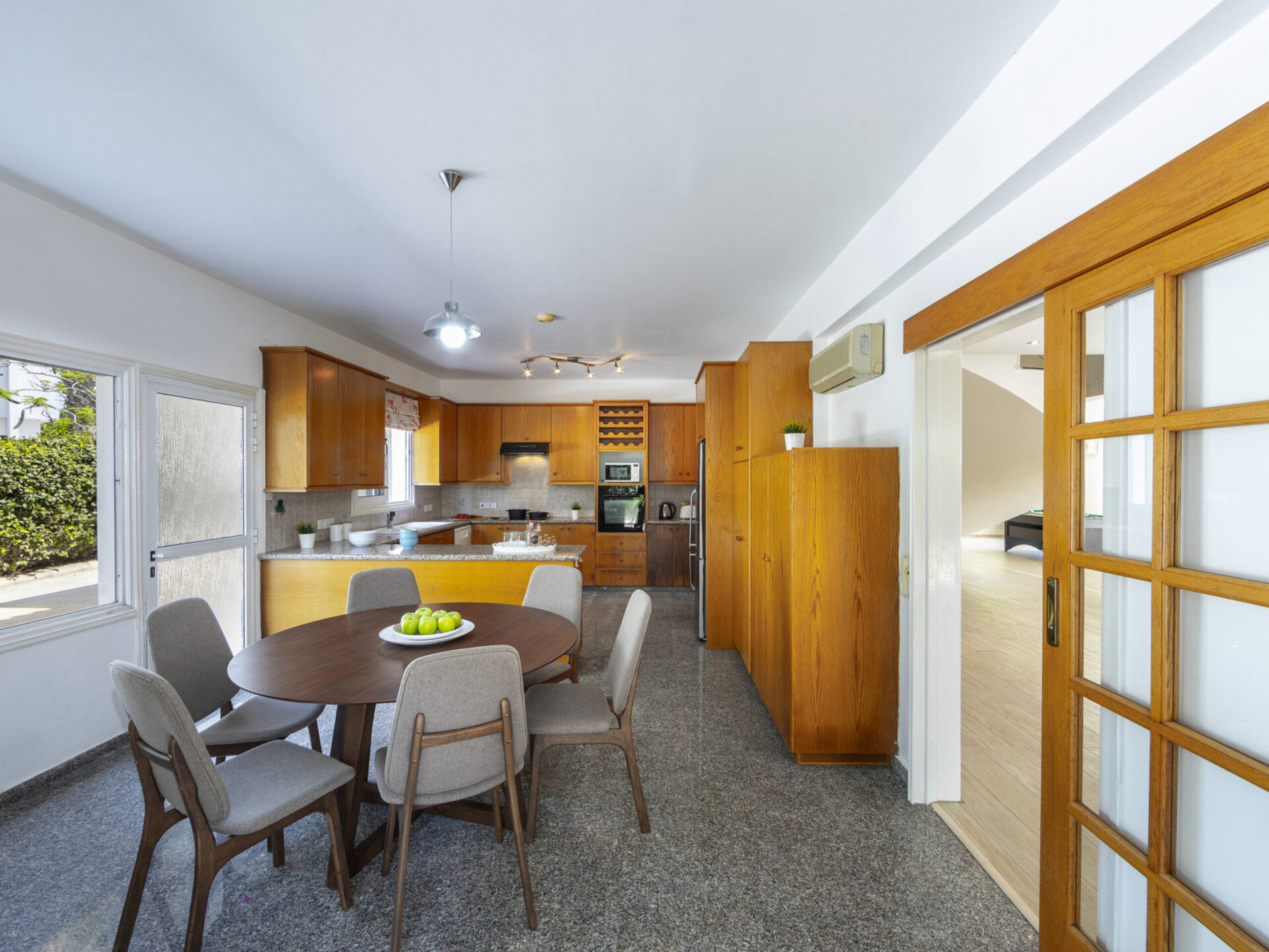 You and Your Family will love this Beachfront Villa, Larnaca Villa 1400