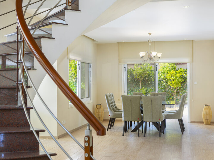 You and Your Family will love this Beachfront Villa, Larnaca Villa 1400