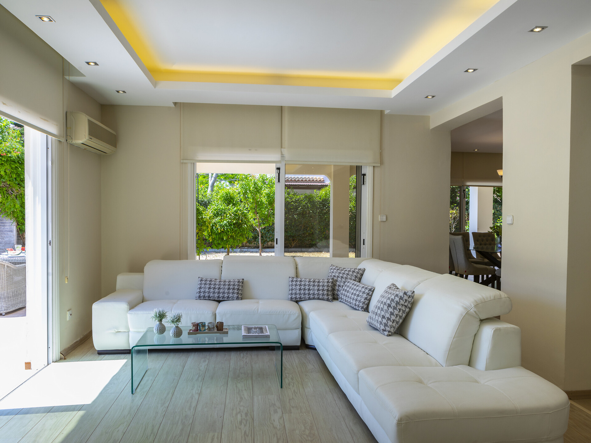 You and Your Family will love this Beachfront Villa, Larnaca Villa 1400