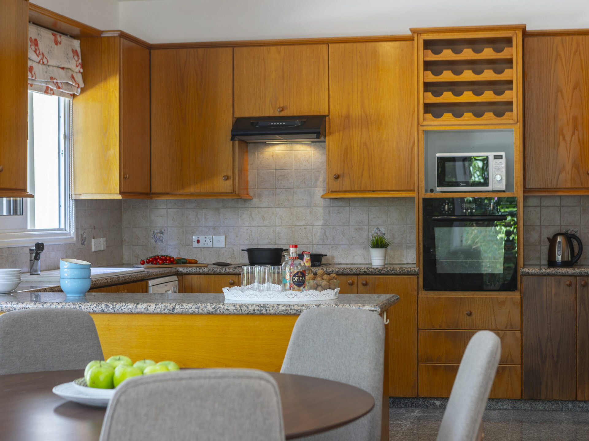 You and Your Family will love this Beachfront Villa, Larnaca Villa 1400