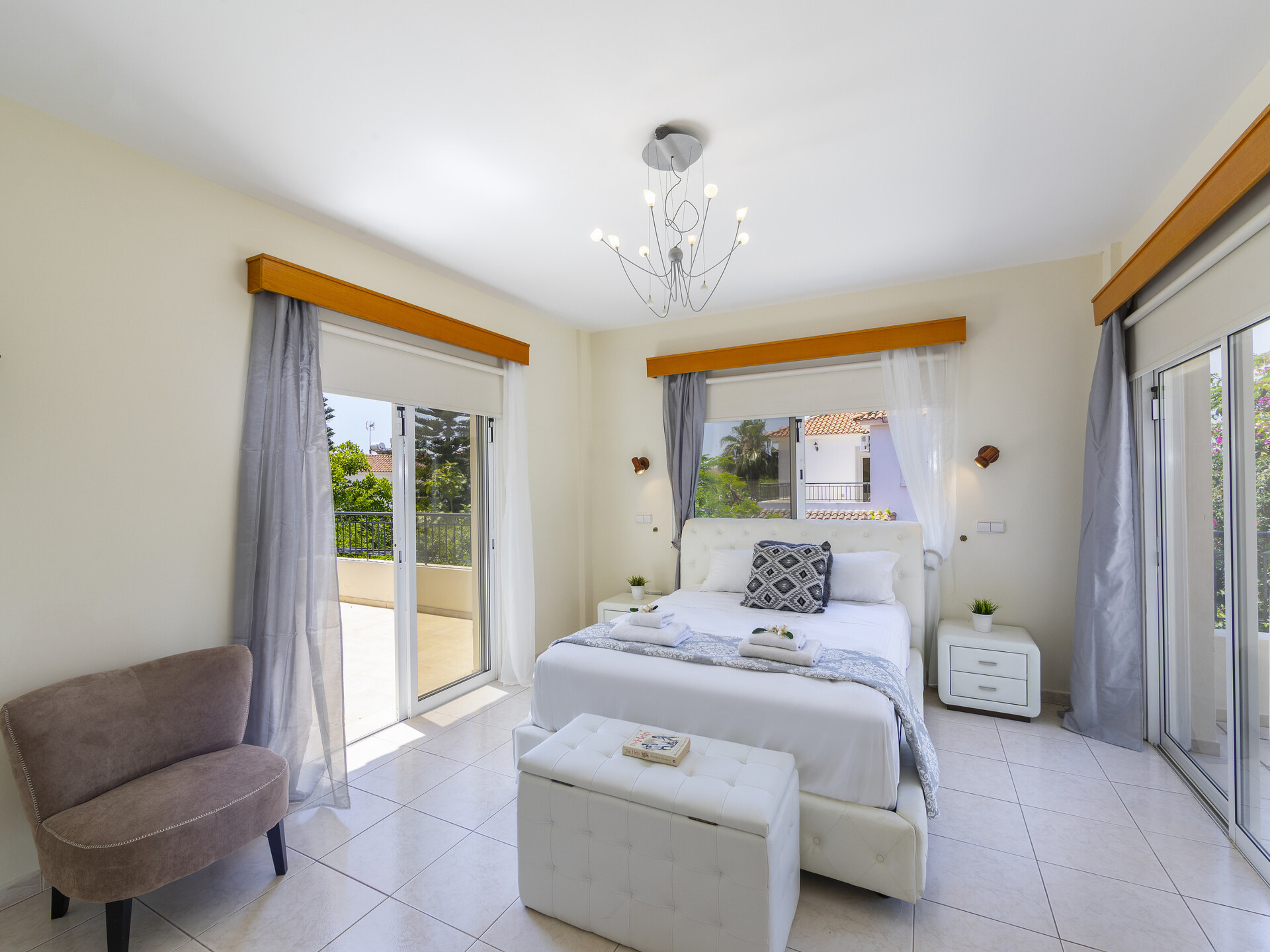 You and Your Family will love this Beachfront Villa, Larnaca Villa 1400