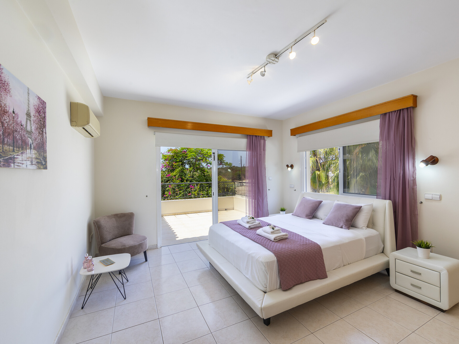 You and Your Family will love this Beachfront Villa, Larnaca Villa 1400