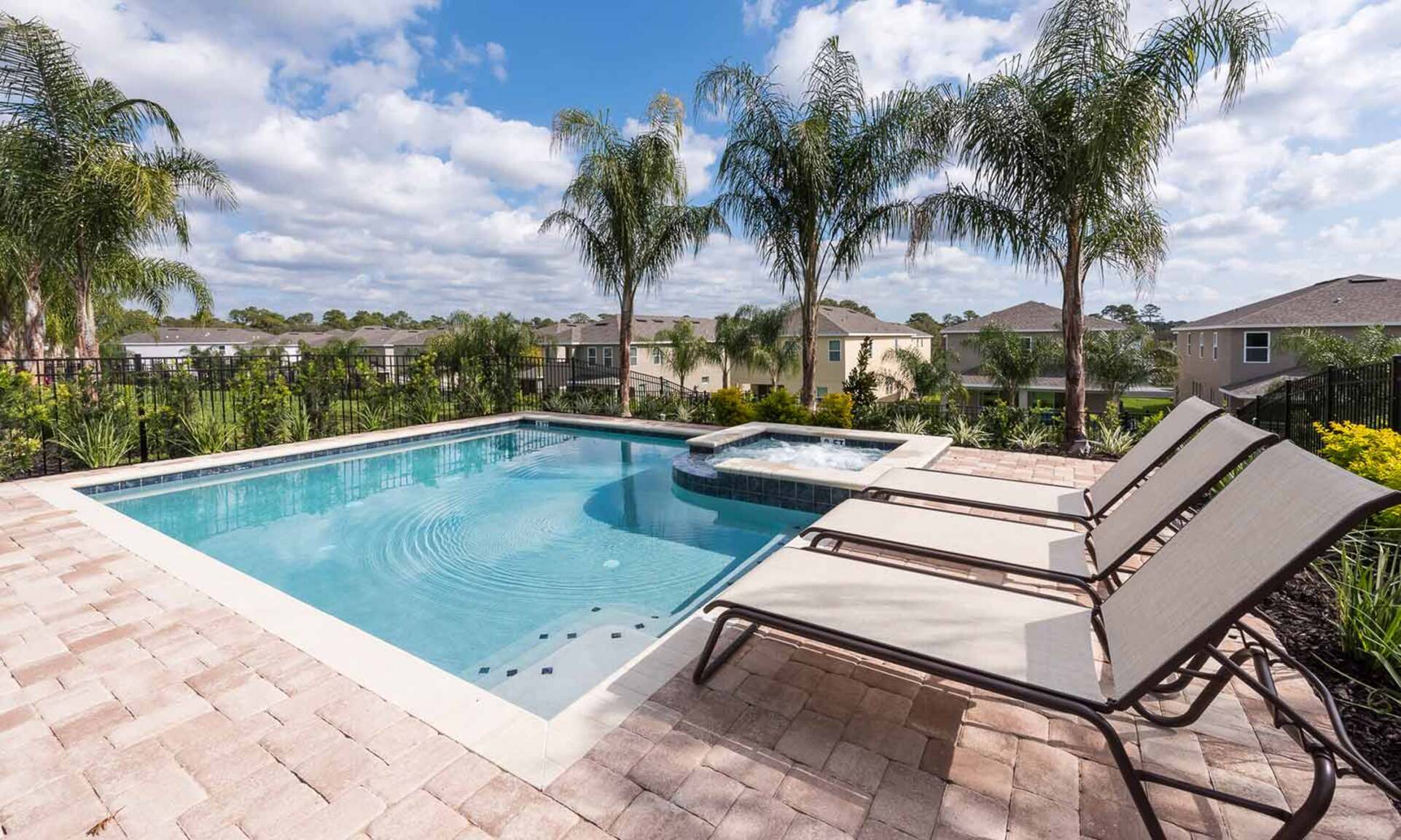 Luxury Contemporary Style Villa on Encore Resort at Reunion, Orlando Villa 4385