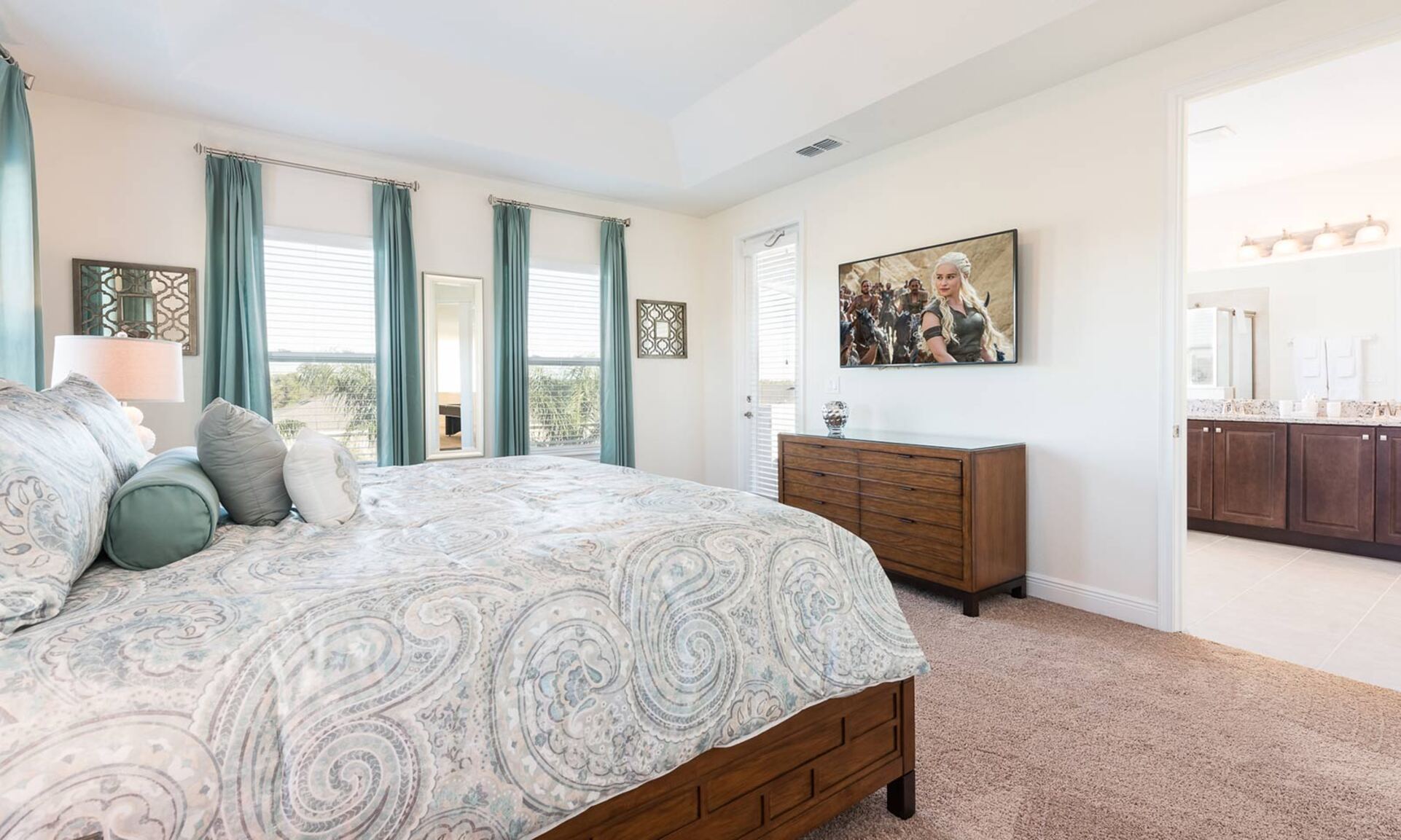Luxury Contemporary Style Villa on Encore Resort at Reunion, Orlando Villa 4385