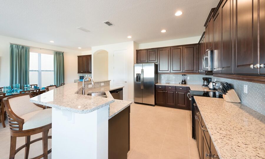 Luxury Contemporary Style Villa on Encore Resort at Reunion, Orlando Villa 4385