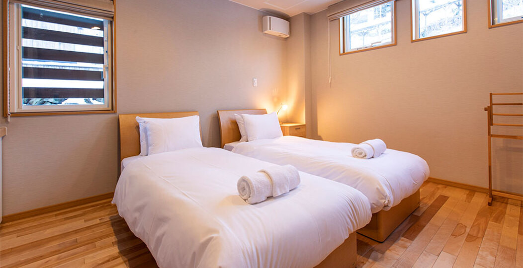 4 Vacation Chalet in Hirafu, Close to Ski Resort, Niseko Chalet 1020