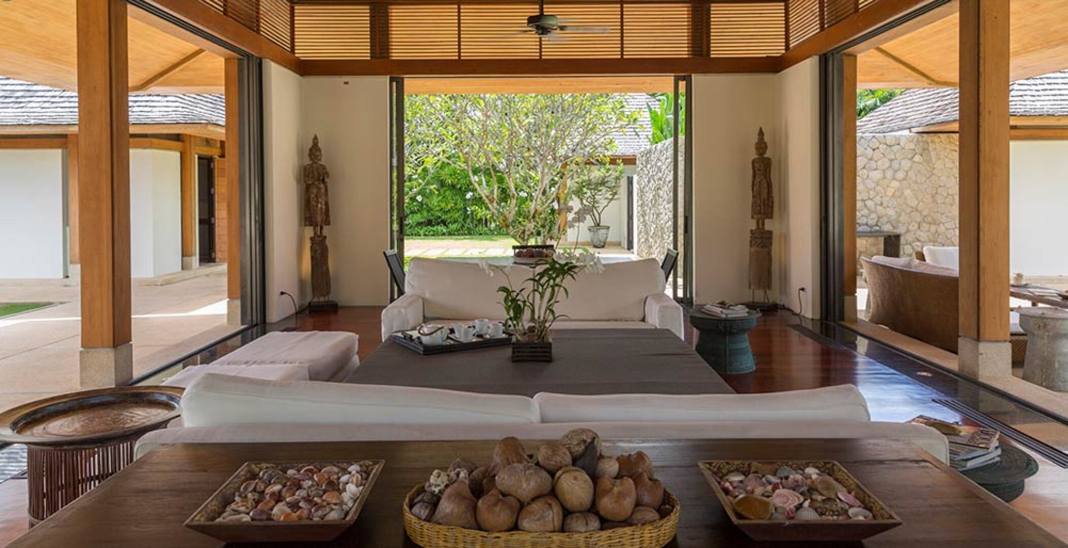 How to Rent Your Own Luxury Villa in Phuket with Private Pool, Sleeps 12, Chang Wat Phang-nga Villa 1050