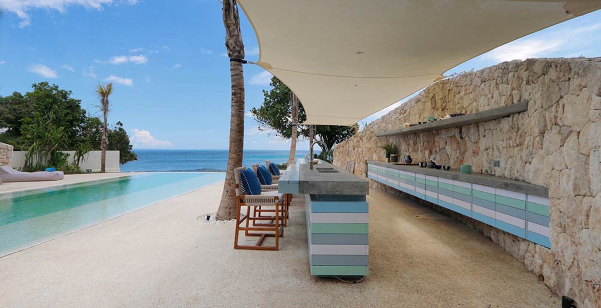 Your Family will love the Exclusive Balinese Service at Your Private Villa in Nusa Lembongan, Bali Villa 2126