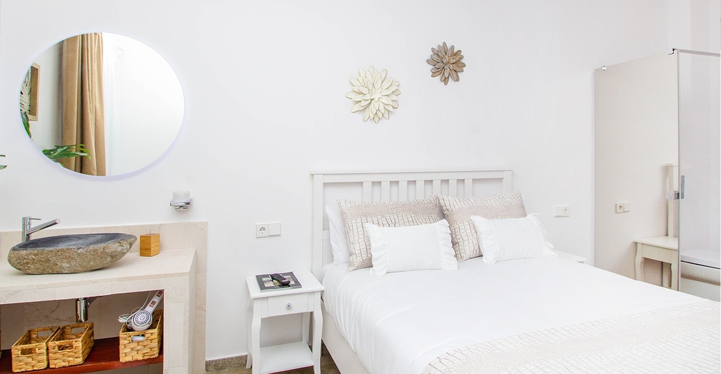 Exclusive Holiday Villa with Private Pool, Balearic Islands Villa 1481