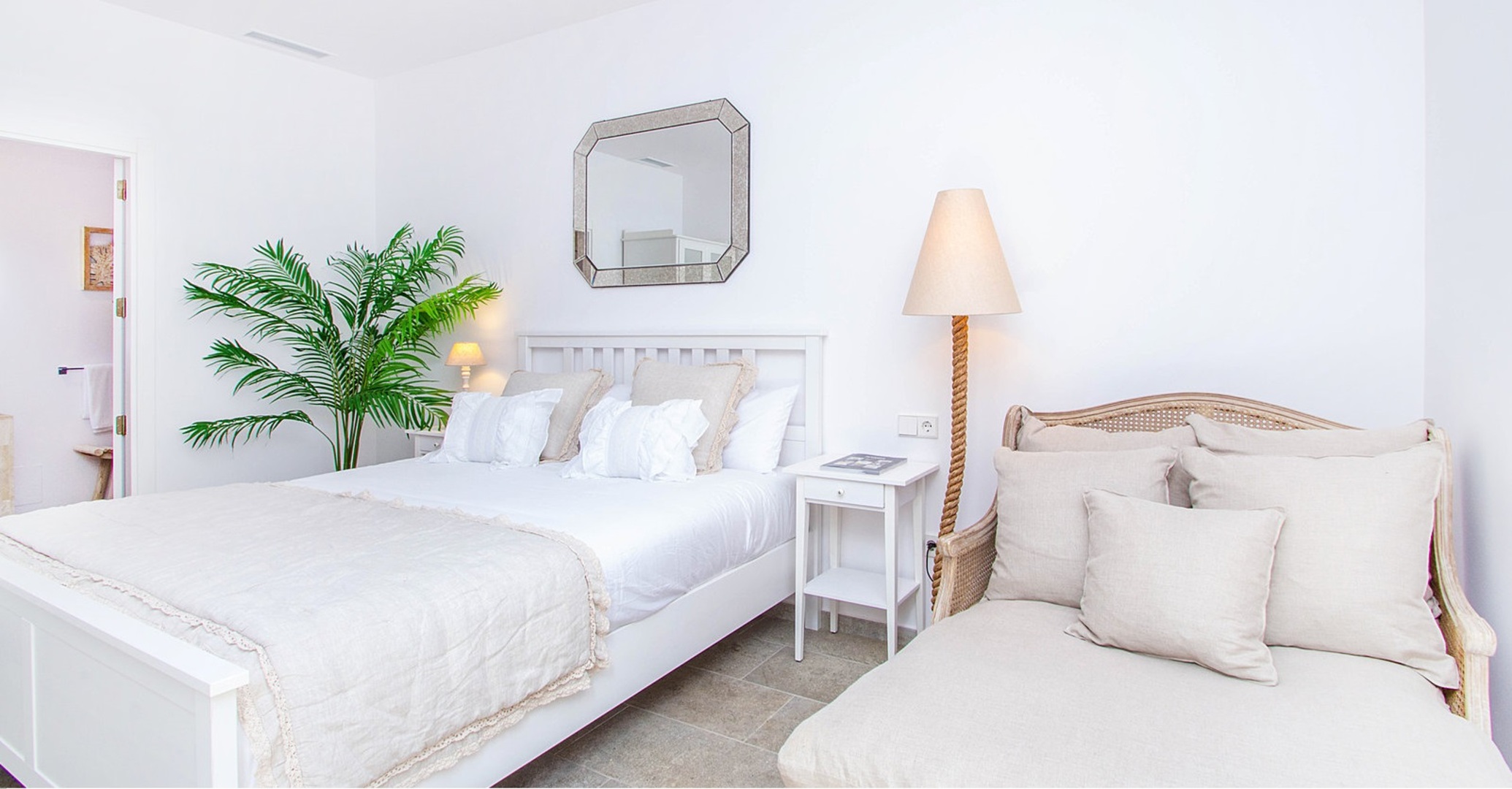 Exclusive Holiday Villa with Private Pool, Balearic Islands Villa 1481