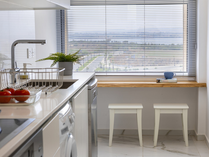 The Perfect Holiday Apartment minutes from the Beach in Larnaca, Larnaca Apartment 1401