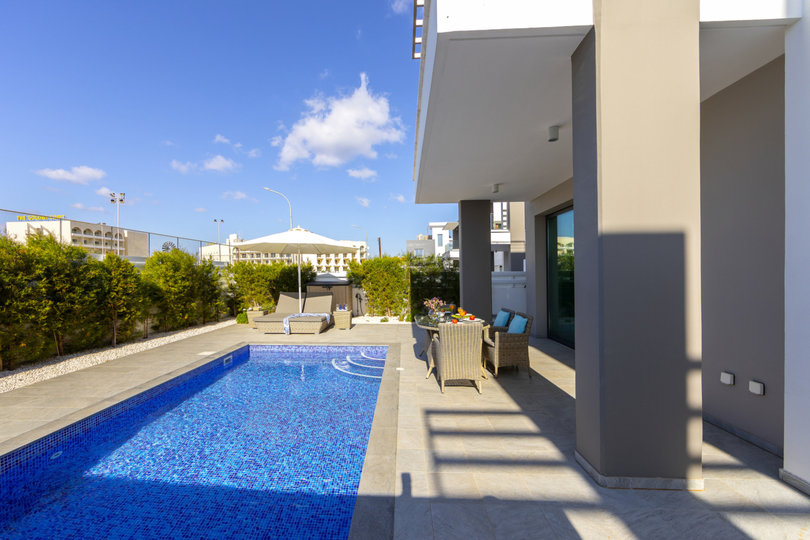The Secret to Enjoying Your 5 Star Villa close to the Beach, Protaras Villa 1323