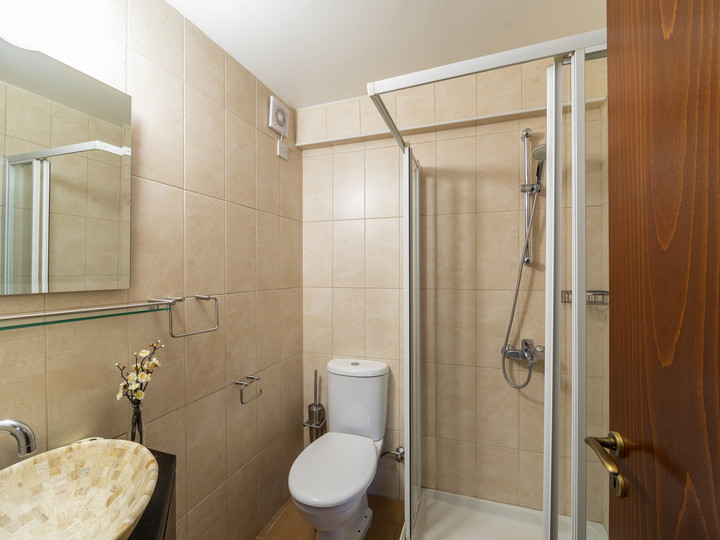 You and Your Family will love this Villa close to the beautiful town of Limassol, Limassol Villa 1003