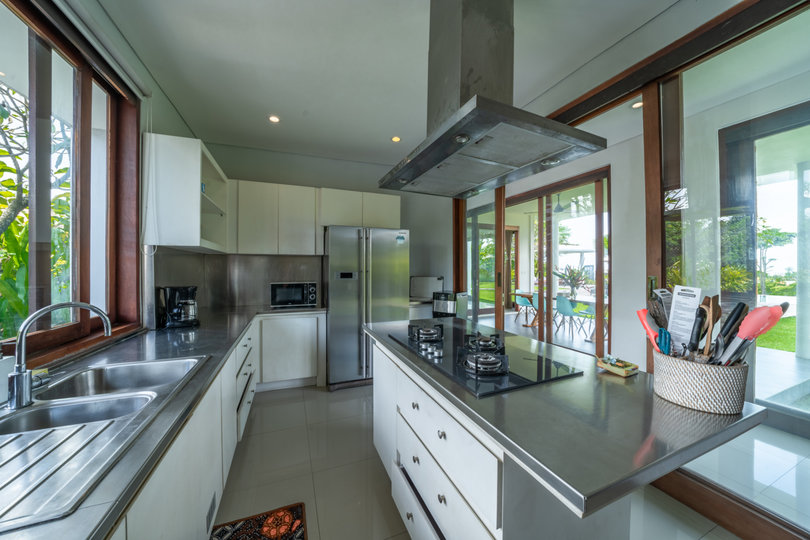 The Ultimate 5 Star Holiday Villa in Kabupaten Badung with Private Pool, Bali Villa 2097
