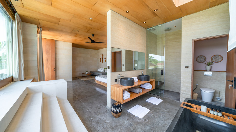 The Ultimate 5 Star Holiday Villa in Kabupaten Badung with Private Pool and Fully Staffed, Bali Villa 2098