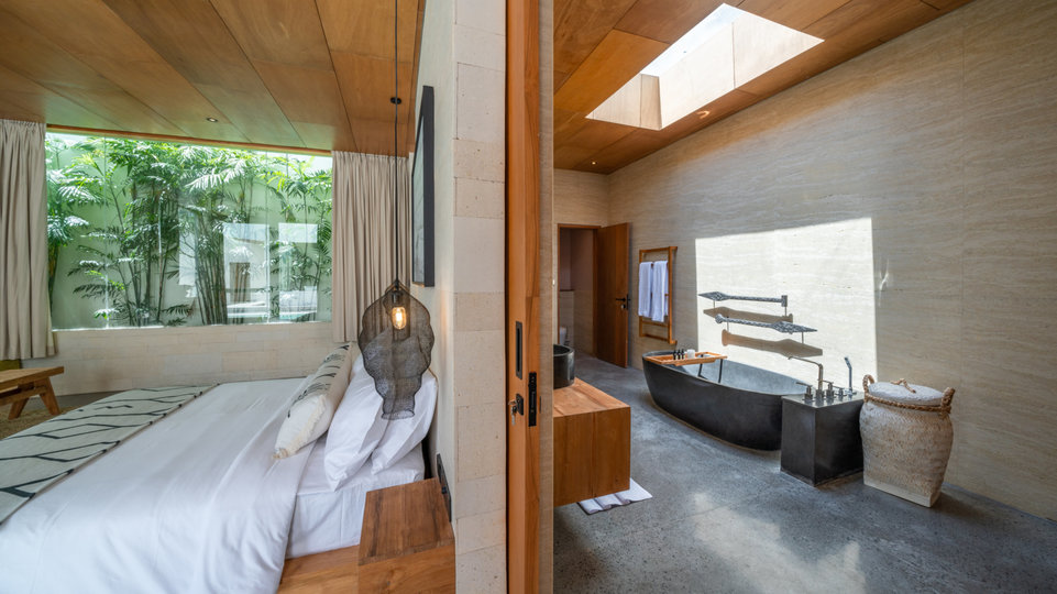 The Ultimate 5 Star Holiday Villa in Kabupaten Badung with Private Pool and Fully Staffed, Bali Villa 2098