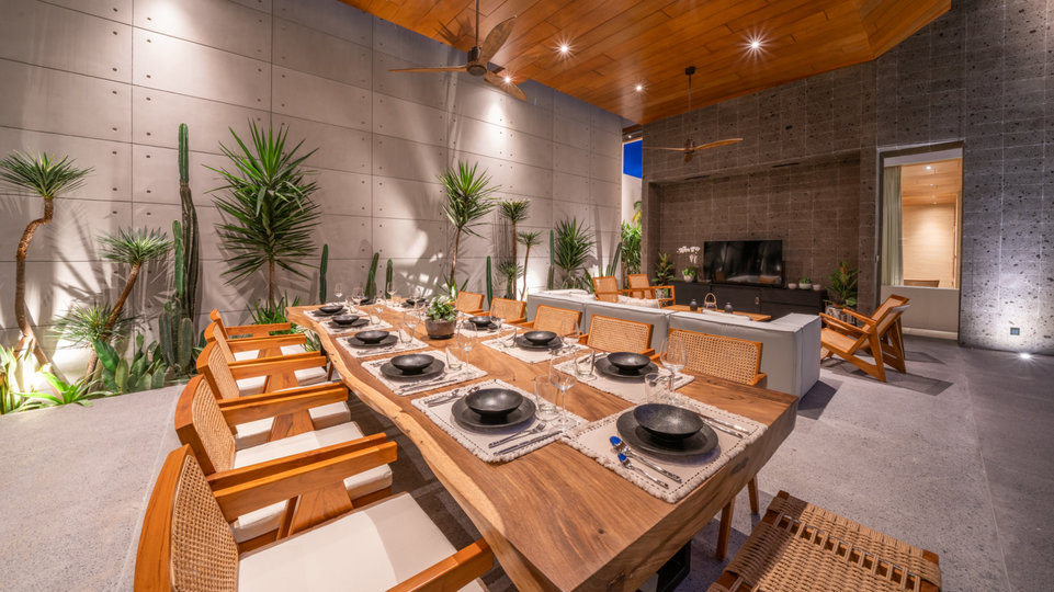 The Ultimate 5 Star Holiday Villa in Kabupaten Badung with Private Pool and Fully Staffed, Bali Villa 2098