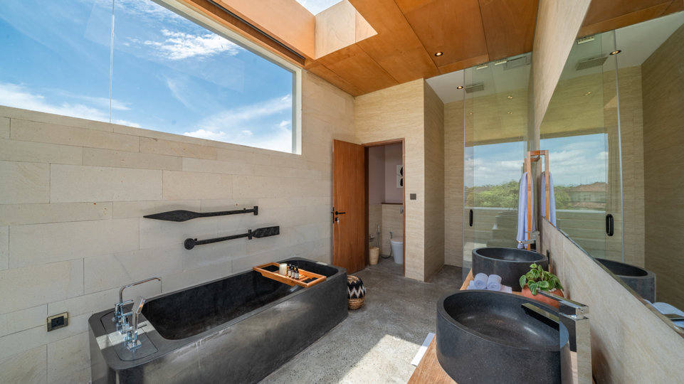 The Ultimate 5 Star Holiday Villa in Kabupaten Badung with Private Pool and Fully Staffed, Bali Villa 2098