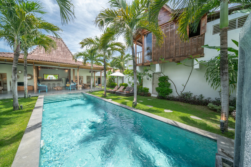 The Ultimate 5 Star Holiday Villa in Kabupaten Badung with Private Pool and Fully Staffed, Bali Villa 2099