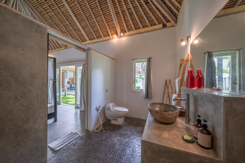 The Ultimate 5 Star Holiday Villa in Kabupaten Badung with Private Pool and Fully Staffed, Bali Villa 2099