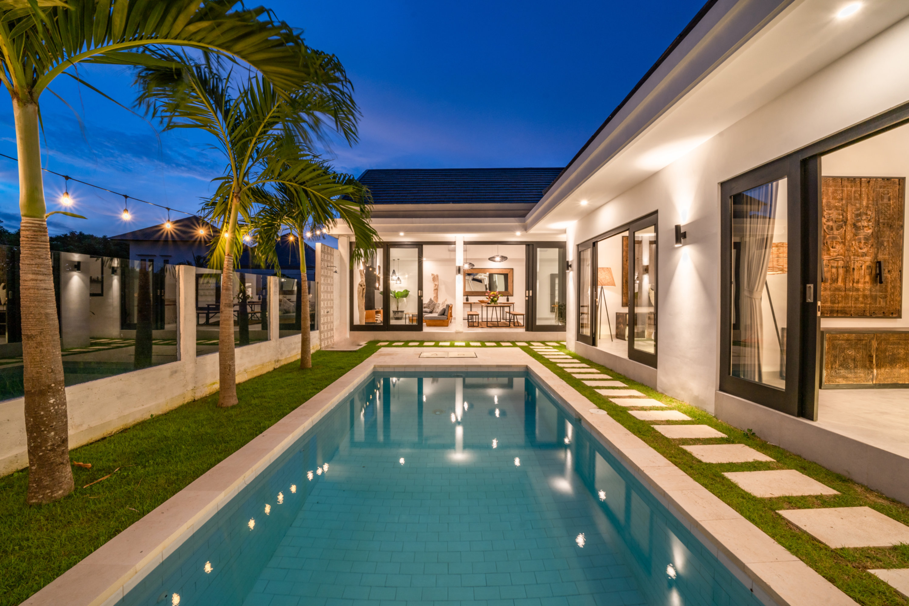 The Ultimate 5 Star Holiday Villa in Kabupaten Badung with Private Pool and Fully Staffed, Bali Villa 2107