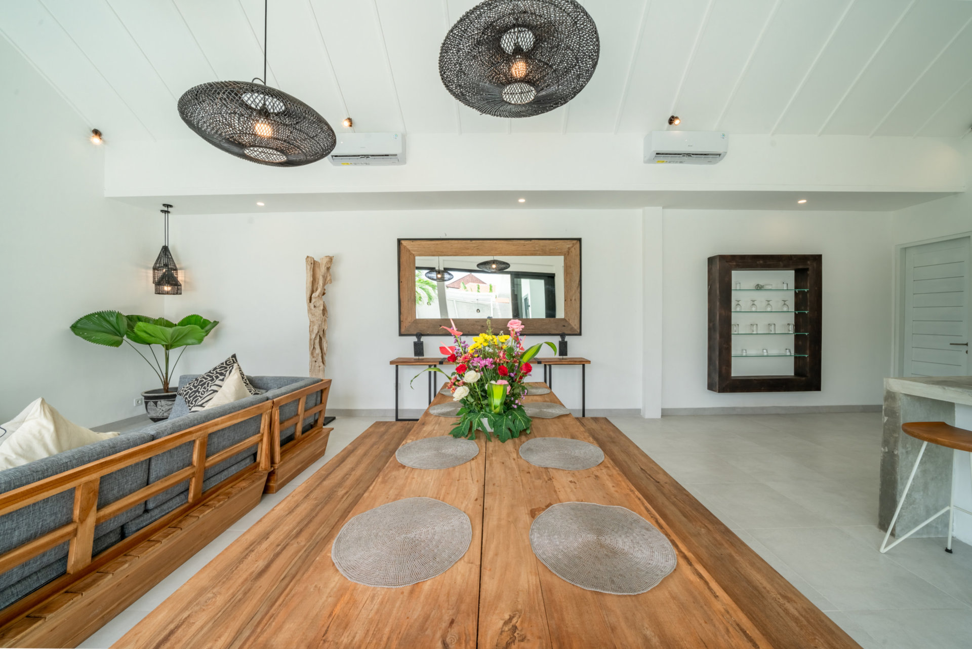 The Ultimate 5 Star Holiday Villa in Kabupaten Badung with Private Pool and Fully Staffed, Bali Villa 2107