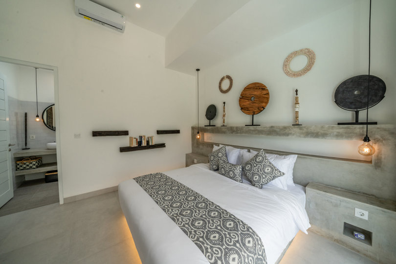 The Ultimate 5 Star Holiday Villa in Kabupaten Badung with Private Pool and Fully Staffed, Bali Villa 2107
