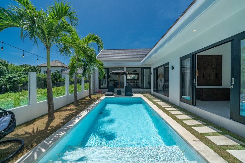The Ultimate 5 Star Holiday Villa in Kabupaten Badung with Private Pool and Fully Staffed, Bali Villa 2107