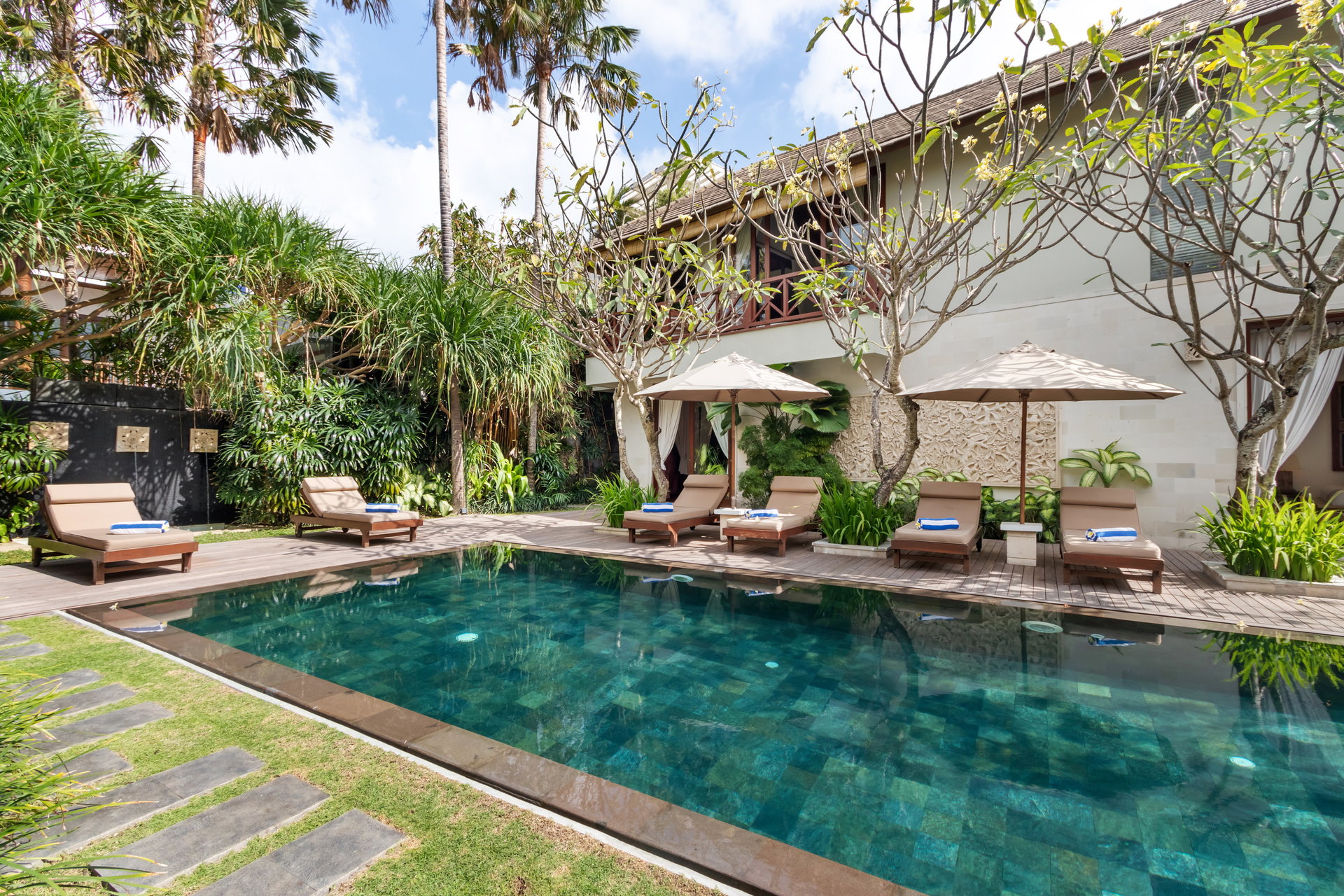 The Complete Guide to Renting Your Exclusive Holiday Villa in Kabupaten Badung with Private Pool and Fully Staffed, Bali Villa 2113