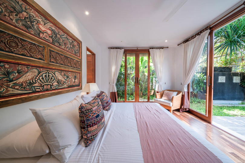 The Complete Guide to Renting Your Exclusive Holiday Villa in Kabupaten Badung with Private Pool and Fully Staffed, Bali Villa 2113