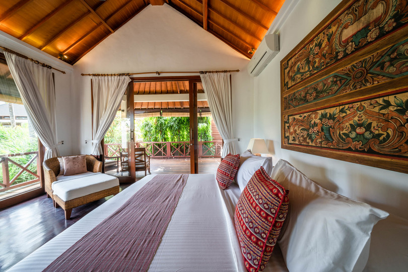 The Complete Guide to Renting Your Exclusive Holiday Villa in Kabupaten Badung with Private Pool and Fully Staffed, Bali Villa 2113