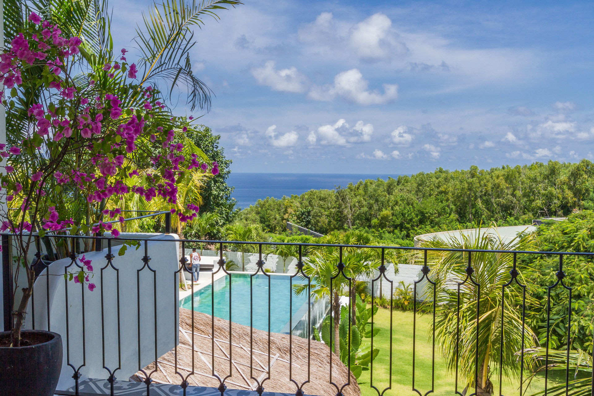 Imagine Your Family Renting a Luxury 5 Bedroom Holiday Villa with Stunning Ocean Views, Bali Villa 2114