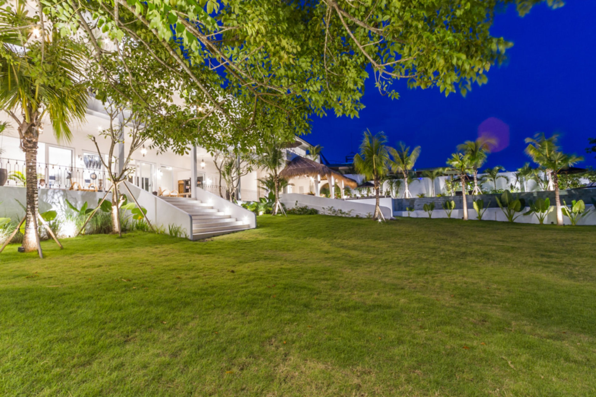 Imagine Your Family Renting a Luxury 5 Bedroom Holiday Villa with Stunning Ocean Views, Bali Villa 2114