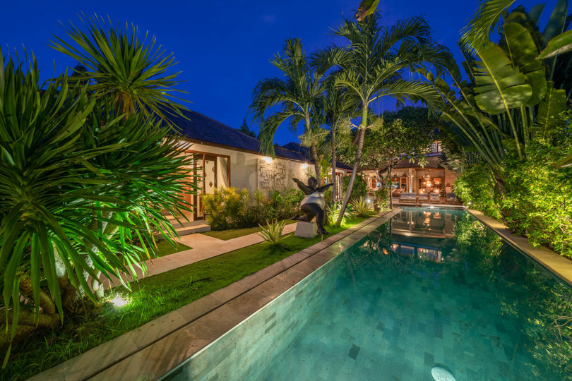 Luxury 4-Bedroom Getaway Near Double Six Beach, Bali Villa 2116