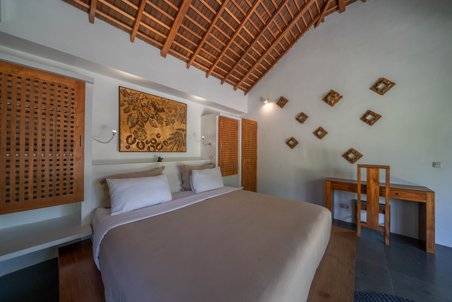 Luxury 4-Bedroom Getaway Near Double Six Beach, Bali Villa 2116