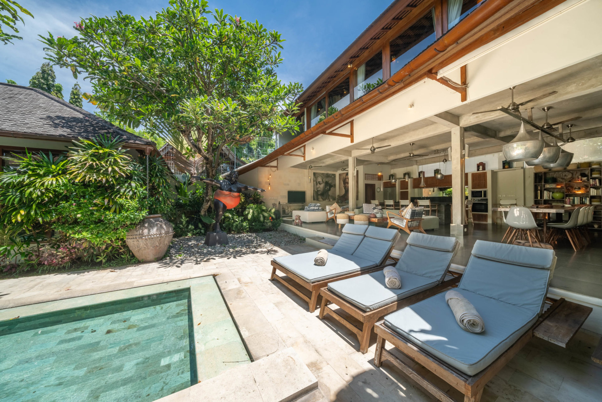 Luxury 4-Bedroom Getaway Near Double Six Beach, Bali Villa 2116