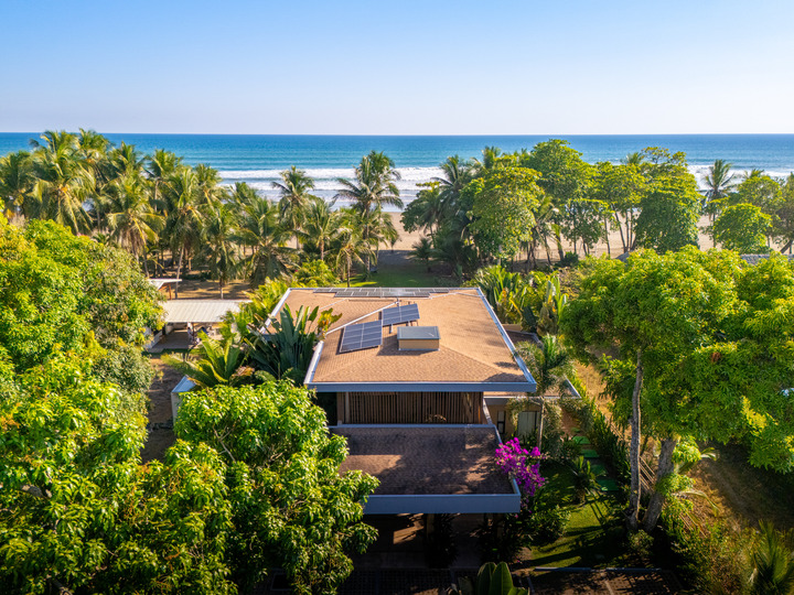5 Star Villa Assinie – Sophisticated Beachfront Luxury