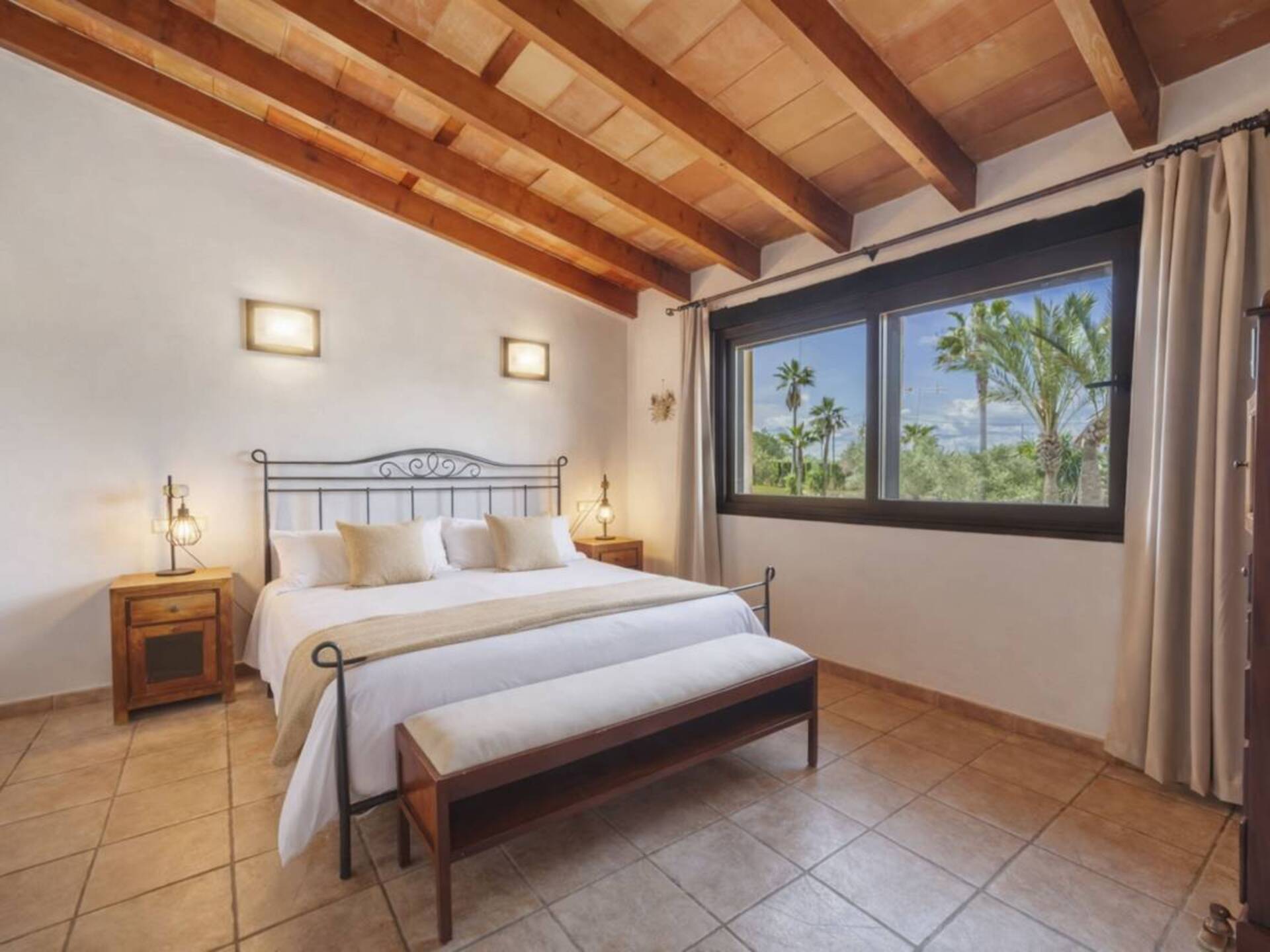 Balearic Islands Villa 1484 – Luxurious Countryside Estate