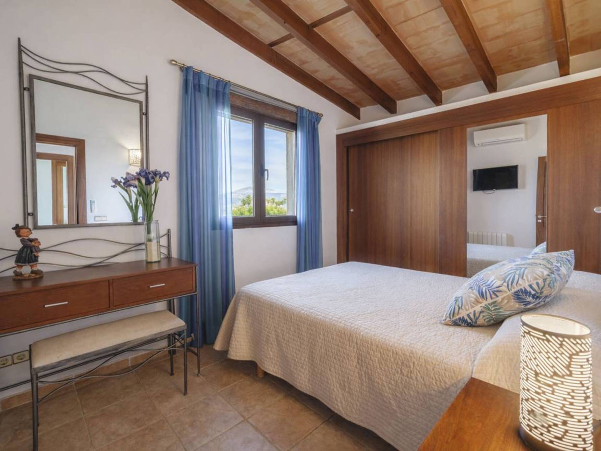 Balearic Islands Villa 1484 – Luxurious Countryside Estate