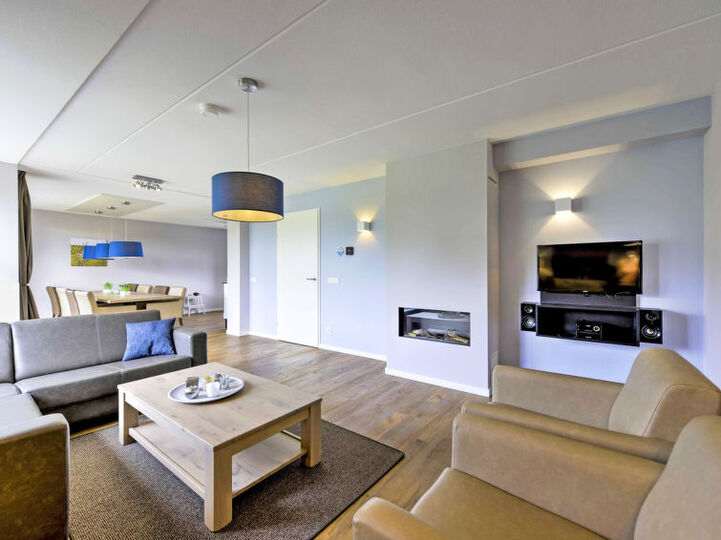 Luxury 3 Bedroom Villa, Zeeland Villa 1006