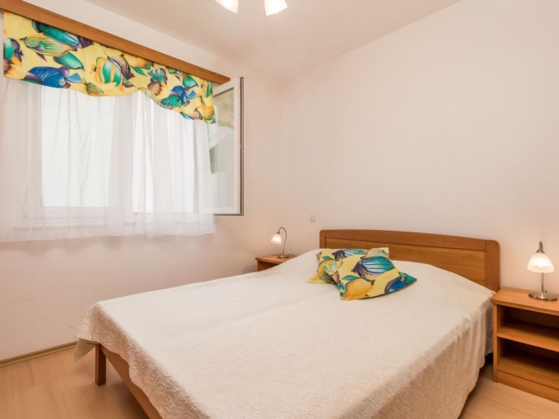 Secluded Oasis: 2 Bedroom Villa in Kampor, 1023