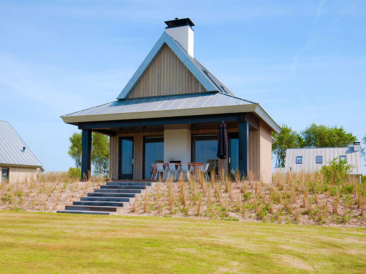 5 Star Villa with First Class Amenities, Zeeland Villa 1007, Tholen, Netherlands
