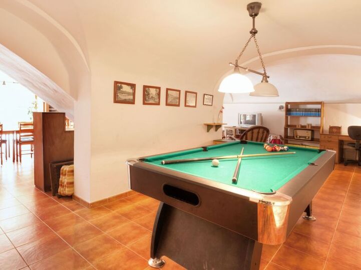 Luxurious 4 Bedroom Villa in Calonge,1001