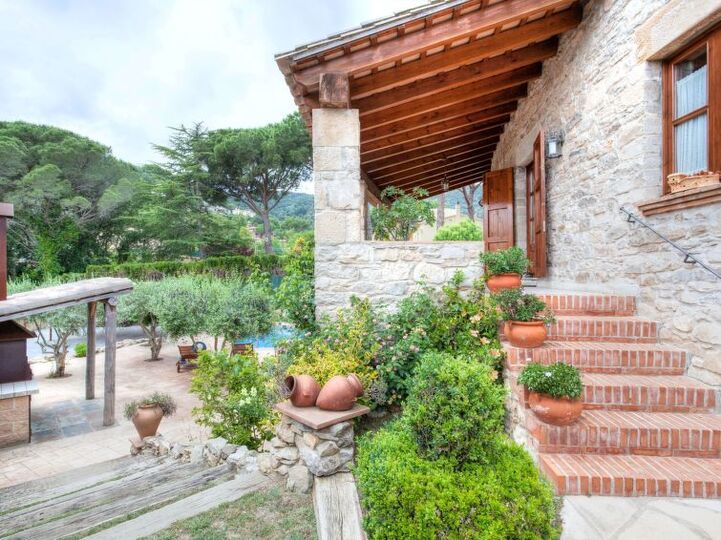 Luxurious 4 Bedroom Villa in Calonge,1001