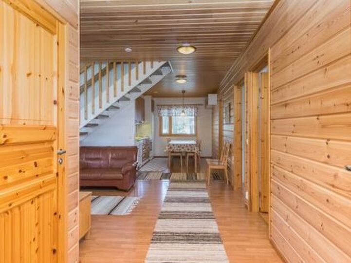 Rent Your Own Luxury Villa with 5 Bedrooms, Southern Savonia Villa 1012