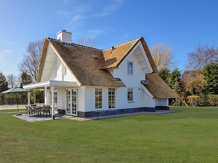 Exclusive Villa with Breathtaking Views, Zuid Holland Villa 1003