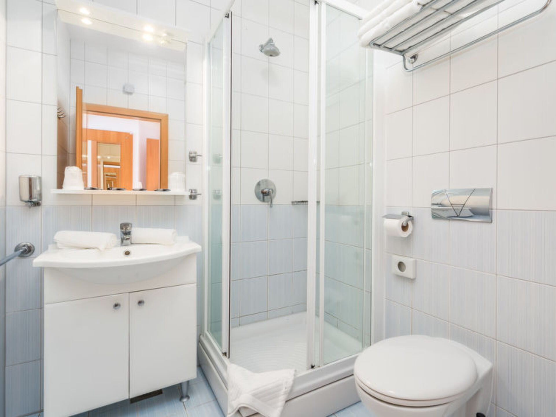 Dreamy Hideaway: Cozy 2 Bedroom Villa in Kampor 1033