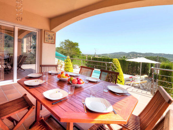 Tranquil Oasis in Calonge Villa 1002