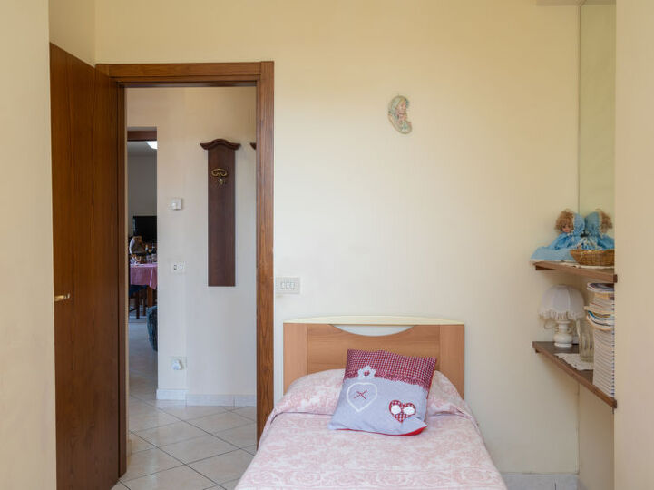 5 Star Villa with 5 Bedrooms, Arezzo Villa 1003