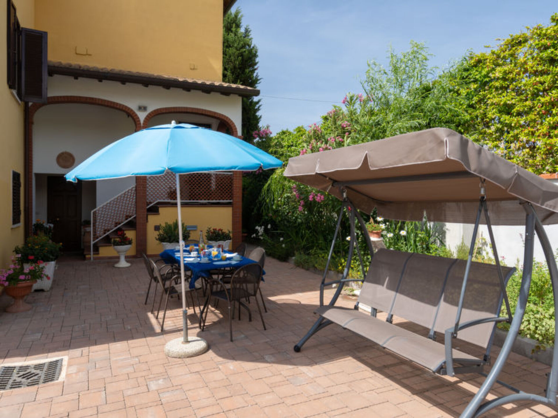 5 Star Villa with 5 Bedrooms, Arezzo Villa 1003